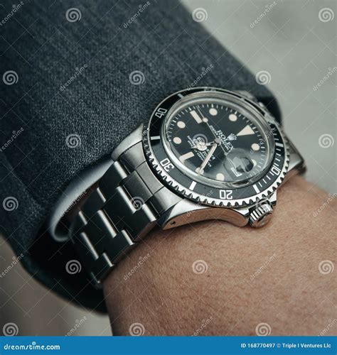 rolex sul polso|rolex submariner stampata.